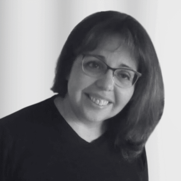 Mónica Luar Nicoliello Ribeiro