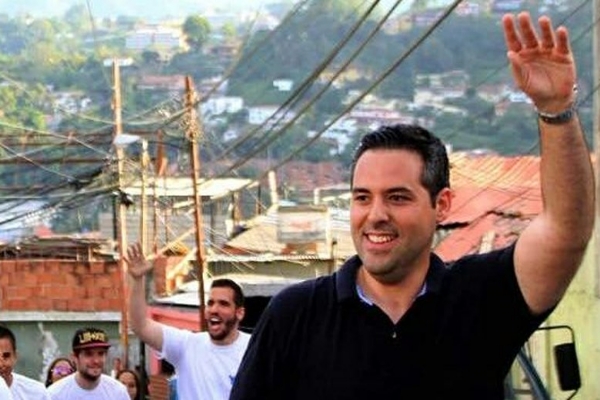 Venezuela solicita retirar la nacionalidad a Yon Goicochea