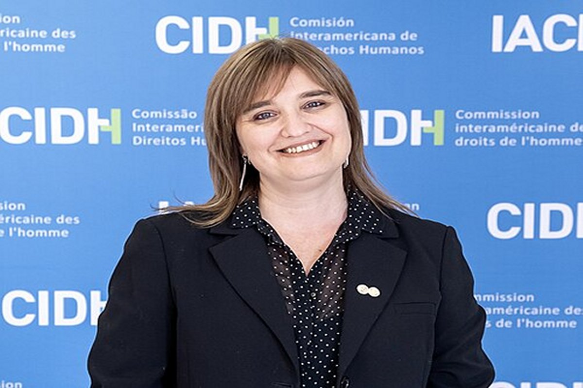 Andrea Pochak comisionada derechos humanos