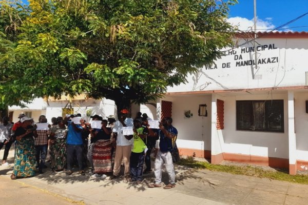 Huelga de Funcionarios en Mozambique