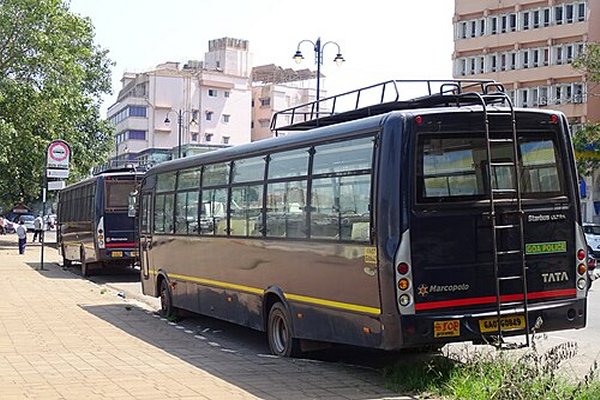 Vehículo especial policía de GOA