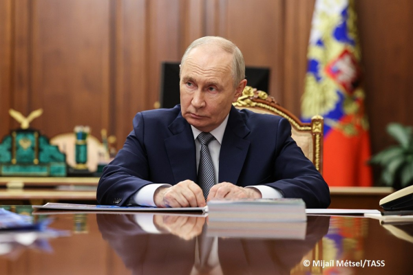 Putin acusa a Kiev de atacar una residencia en Starobelsk y prepara respuesta
